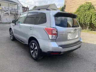 Subaru Forester 2017