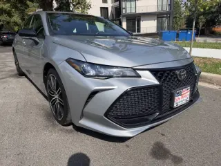 Toyota Avalon 2019