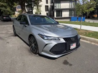 Toyota Avalon 2019