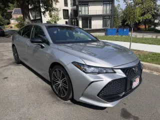 Toyota Avalon 2019
