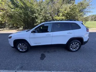 Jeep Cherokee 2022
