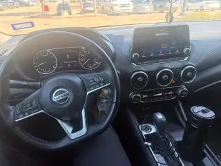Nissan Sentra 2023 SV 4p Sedana