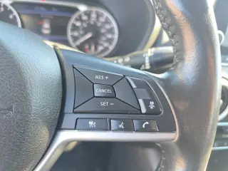 Nissan Sentra 2024 SV 4dr Sedán