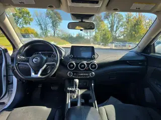 Nissan Sentra 2024 SV 4dr Sedán