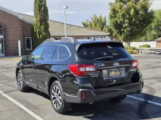 Subaru Outback 2018