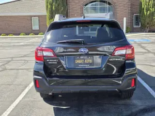 Subaru Outback 2018