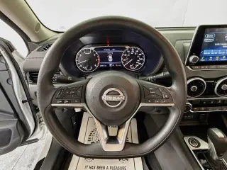 Nissan Sentra 2024 SV 4dr Sedán