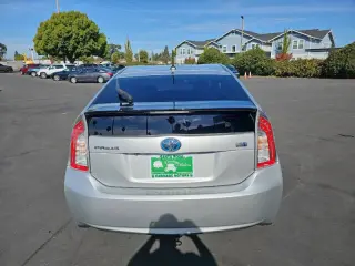 Toyota Prius 2015
