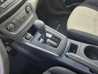 Sedán Nissan Sentra 2017 S 4 puertas 6M