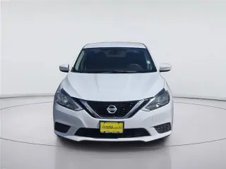 Sedán Nissan Sentra 2017 S 4 puertas 6M