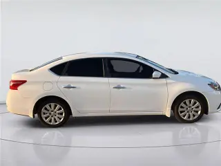 Sedán Nissan Sentra 2017 S 4 puertas 6M