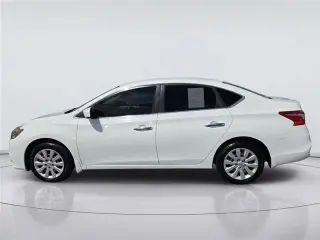 Sedán Nissan Sentra 2017 S 4 puertas 6M
