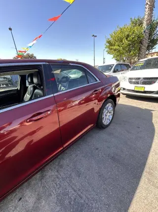 2016 Chrysler 300