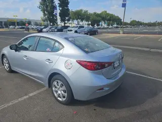 Mazda Mazda3 2017 Sport 4p Sedan 6M