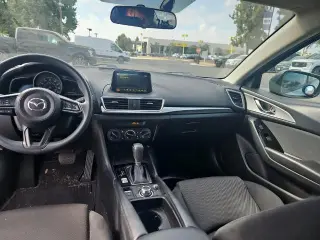 Mazda Mazda3 2017 Sport 4p Sedan 6M