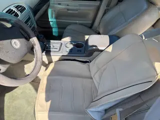 2005 Lincoln LS