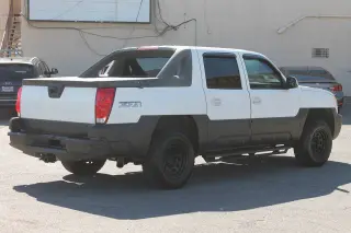 Chevrolet Avalanche 2003