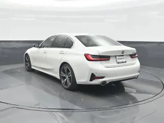 BMW Serie 3 2021 330i 4p Sedán