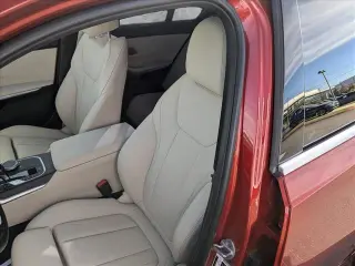 BMW Serie 3 2021 330e Sedán 4 puertas