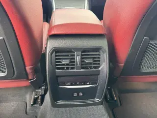 Serie 3 BMW 2023 330e 4p Sedán