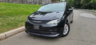 2022 Chrysler Voyager