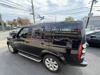 Land Rover LR4 2015
