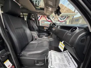 Land Rover LR4 2015