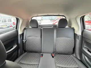 Mitsubishi Mirage 2024
