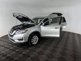 Nissan Rogue 2020