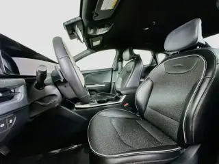 Kia K4 2025 GT-Line Sedán 4p
