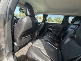 Jeep Cherokee 2019