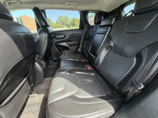 Jeep Cherokee 2019