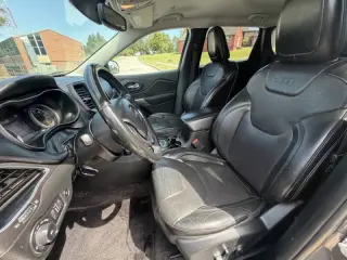 Jeep Cherokee 2019
