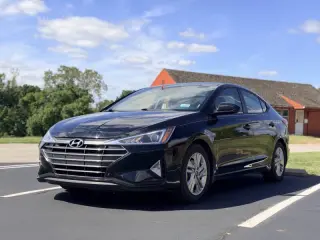 Hyundai Elantra 2020