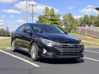 Hyundai Elantra 2020