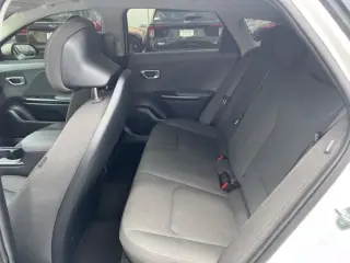 Kia K4 2025 LX 4dr Sedán