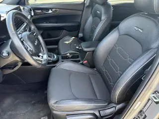 Kia Forte 2024 GT-Line 4p Sedano