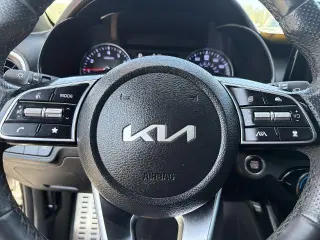 Kia Forte 2024 GT-Line 4p Sedano