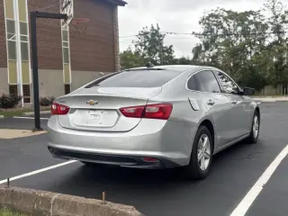 Chevrolet Malibu 2021