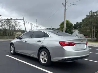 Chevrolet Malibu 2021