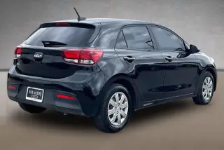 Kia Rio 5-Puerta 2023 S 4p Wagon