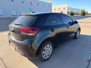 Kia Rio 5-Puerta 2023 S 4p Wagon
