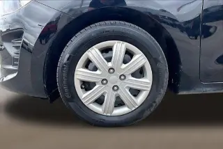 Kia Rio 5-Puerta 2023 S 4p Wagon