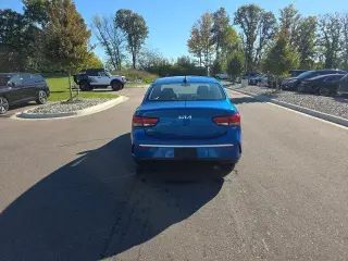 Kia Rio 2023 S 4p Sedan