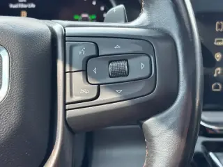 GMC Sierra 1500 2022 4x4 AT4 4dr Crew Cab 5.8 ft. SB