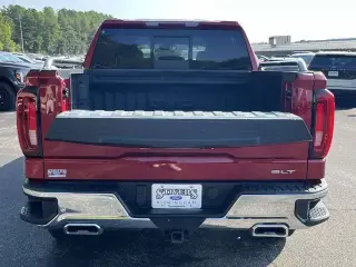 GMC Sierra 1500 2022 4x4 SLT 4p. Cabina de Tripulación 5.8 ft. CB