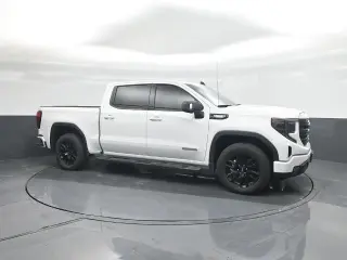GMC Sierra 1500 2025 4x4 Elevation 4p Puerta de Tripulación 5.8 ft. CB