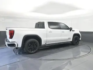 GMC Sierra 1500 2025 4x4 Elevation 4p Puerta de Tripulación 5.8 ft. CB