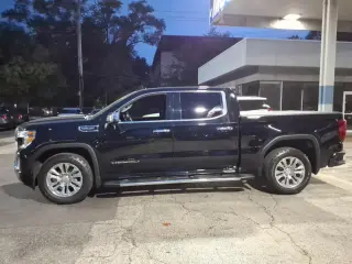 GMC Sierra 1500 2021 4x4 Denali 4puertas Crew Cab 5,8 pies SB