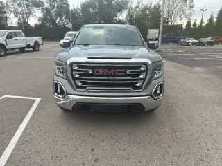 GMC Sierra 1500 2020 4x4 SLT 4dr Crew Cab 5,8 ft. SB